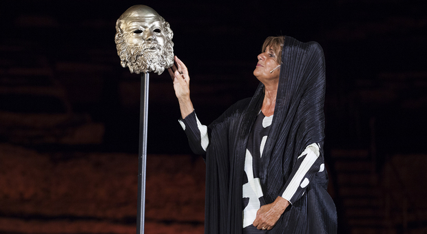 Lella Costa La vedova Socrate